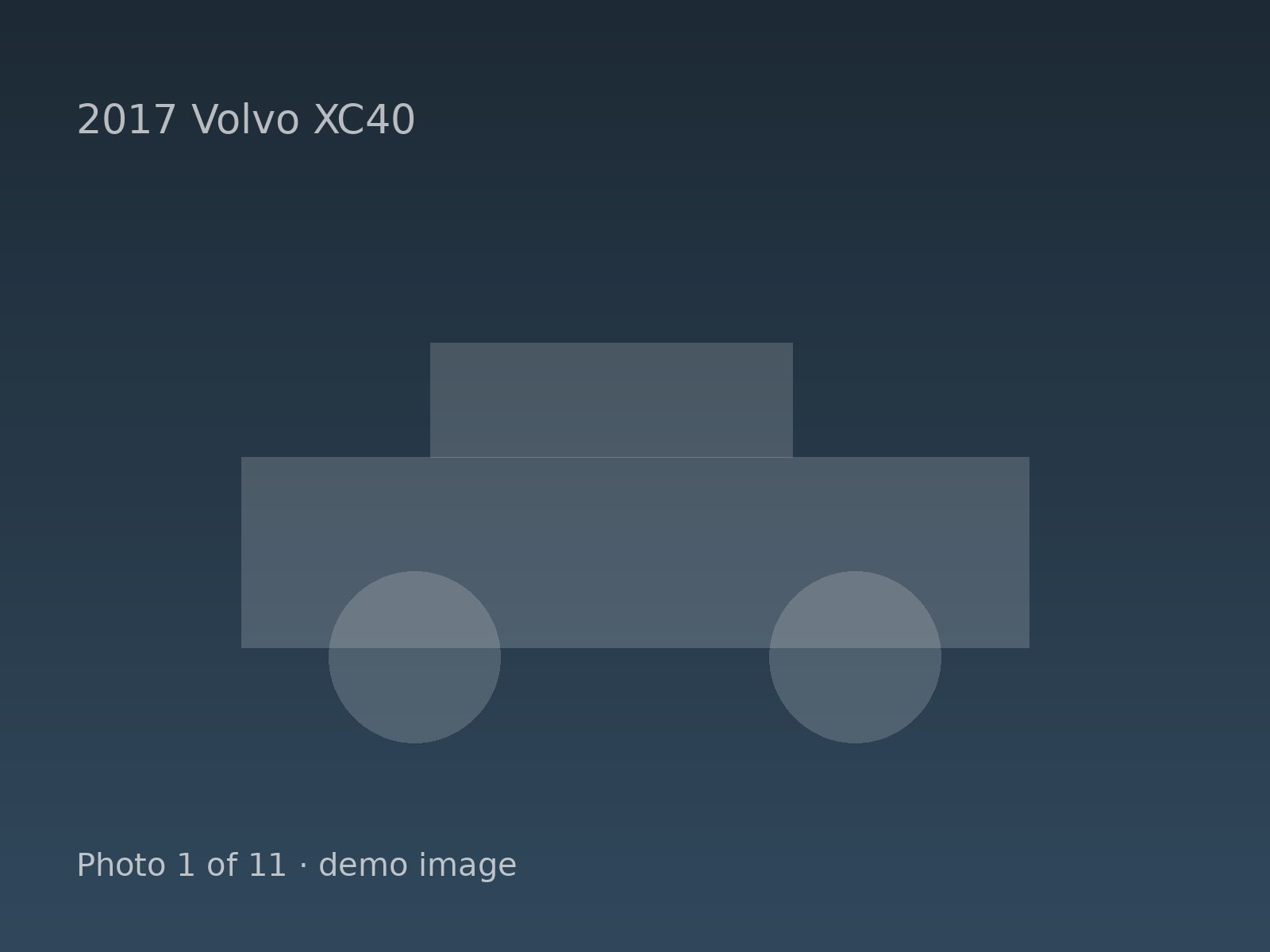 2017 Volvo XC40 — photo 1 of 11